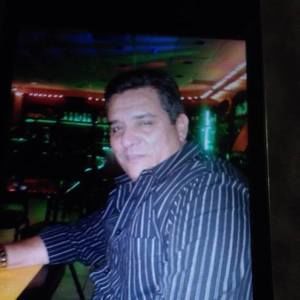 Meet your Posher, Roberto